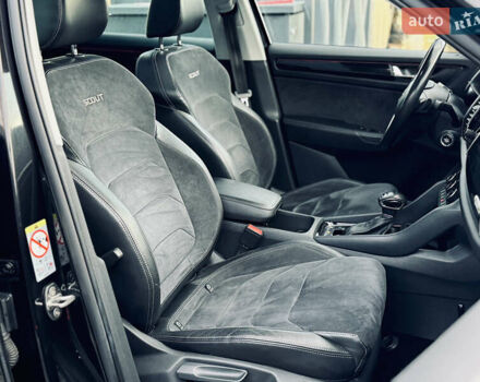 Чорний Шкода Kodiaq, об'ємом двигуна 1.97 л та пробігом 219 тис. км за 28999 $, фото 92 на Automoto.ua