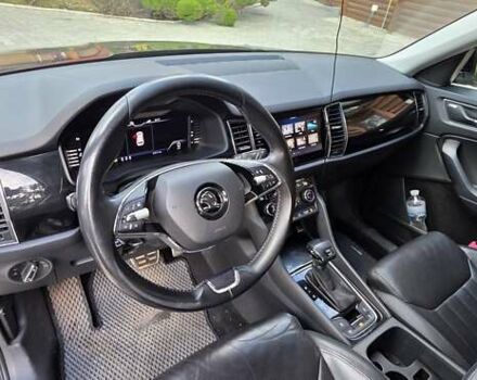 Черный Шкода Kodiaq, объемом двигателя 1.98 л и пробегом 90 тыс. км за 37500 $, фото 12 на Automoto.ua