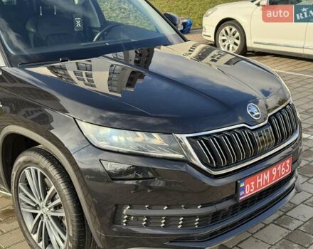Черный Шкода Kodiaq, объемом двигателя 1.97 л и пробегом 185 тыс. км за 32800 $, фото 5 на Automoto.ua