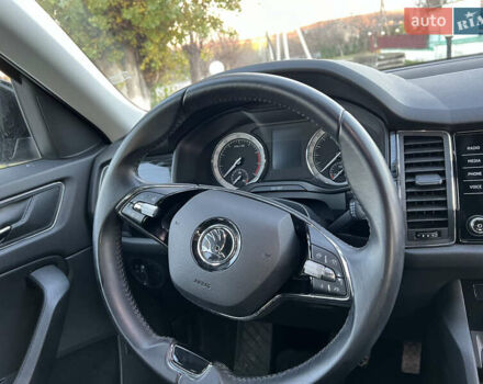 Черный Шкода Kodiaq, объемом двигателя 1.98 л и пробегом 64 тыс. км за 26900 $, фото 24 на Automoto.ua
