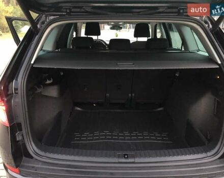 Черный Шкода Kodiaq, объемом двигателя 1.97 л и пробегом 155 тыс. км за 31500 $, фото 40 на Automoto.ua