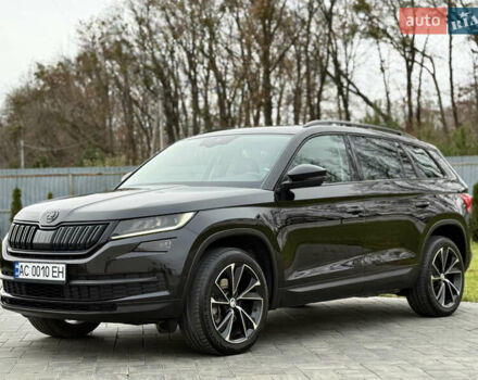 Черный Шкода Kodiaq, объемом двигателя 2 л и пробегом 167 тыс. км за 27999 $, фото 2 на Automoto.ua