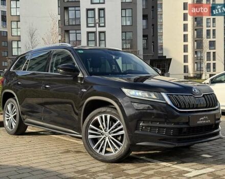 Черный Шкода Kodiaq, объемом двигателя 1.97 л и пробегом 185 тыс. км за 32800 $, фото 2 на Automoto.ua