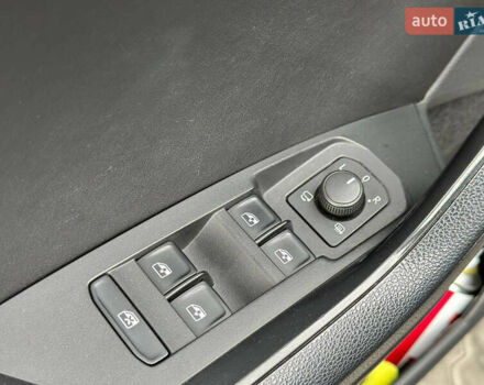 Шкода Kodiaq 2020 у Дніпро (Дніпропетровську) на Automoto.ua Чорний Шкода Kodiaq, об'ємом двигуна 1.97 л та пробігом 199 тис. км за 33999 $, фото 47 на Automoto.ua