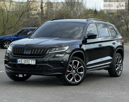 Черный Шкода Kodiaq, объемом двигателя 1.97 л и пробегом 131 тыс. км за 39900 $, фото 5 на Automoto.ua