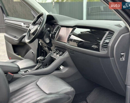 Шкода Kodiaq 2020 у Дніпро (Дніпропетровську) на Automoto.ua Чорний Шкода Kodiaq, об'ємом двигуна 1.97 л та пробігом 199 тис. км за 33999 $, фото 35 на Automoto.ua