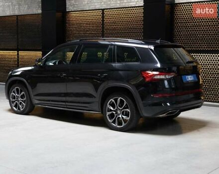 Черный Шкода Kodiaq, объемом двигателя 2 л и пробегом 185 тыс. км за 33999 $, фото 3 на Automoto.ua