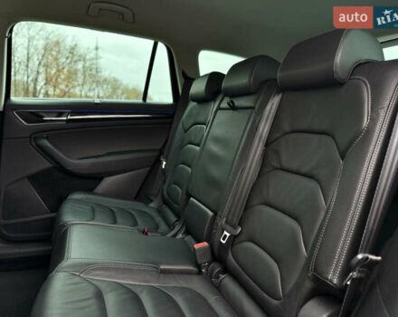 Черный Шкода Kodiaq, объемом двигателя 2 л и пробегом 167 тыс. км за 27999 $, фото 54 на Automoto.ua