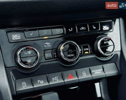 Чорний Шкода Kodiaq, об'ємом двигуна 1.97 л та пробігом 219 тис. км за 28999 $, фото 114 на Automoto.ua