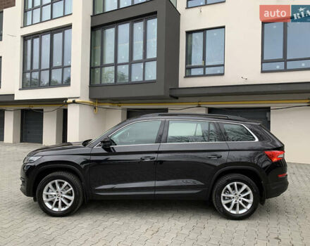 Чорний Шкода Kodiaq, об'ємом двигуна 1.98 л та пробігом 65 тис. км за 29100 $, фото 2 на Automoto.ua