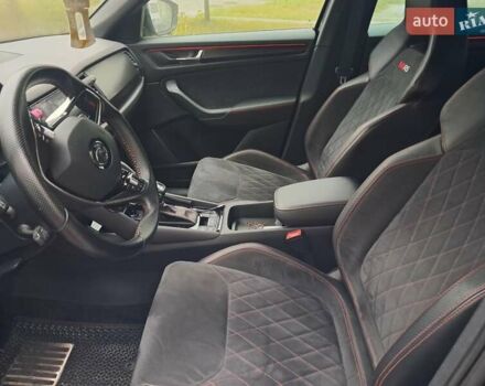 Черный Шкода Kodiaq, объемом двигателя 1.97 л и пробегом 208 тыс. км за 35700 $, фото 1 на Automoto.ua