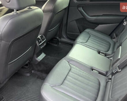Черный Шкода Kodiaq, объемом двигателя 1.97 л и пробегом 179 тыс. км за 32500 $, фото 4 на Automoto.ua