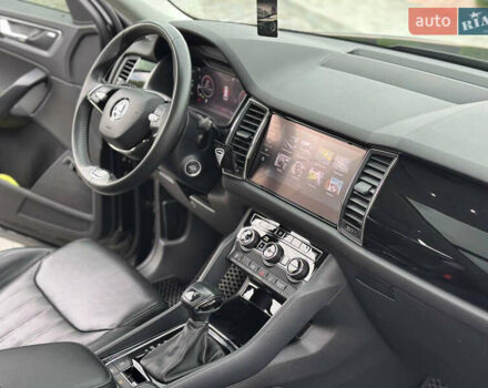 Шкода Kodiaq 2020 у Дніпро (Дніпропетровську) на Automoto.ua Чорний Шкода Kodiaq, об'ємом двигуна 1.97 л та пробігом 199 тис. км за 33999 $, фото 33 на Automoto.ua