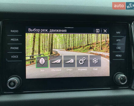 Чорний Шкода Kodiaq, об'ємом двигуна 1.98 л та пробігом 65 тис. км за 29100 $, фото 27 на Automoto.ua