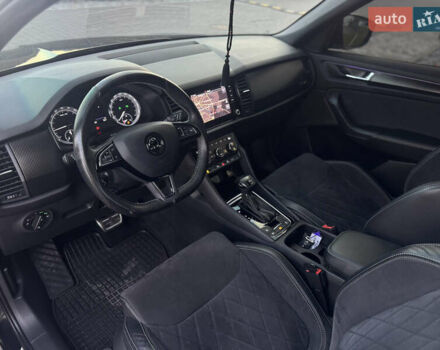 Черный Шкода Kodiaq, объемом двигателя 1.97 л и пробегом 220 тыс. км за 30999 $, фото 18 на Automoto.ua