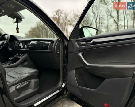 Черный Шкода Kodiaq, объемом двигателя 2 л и пробегом 167 тыс. км за 27999 $, фото 46 на Automoto.ua