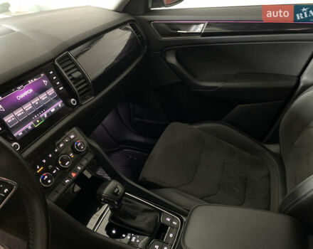 Чорний Шкода Kodiaq, об'ємом двигуна 1.98 л та пробігом 65 тис. км за 29100 $, фото 42 на Automoto.ua