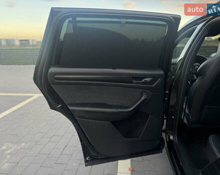 Черный Шкода Kodiaq, объемом двигателя 1.97 л и пробегом 220 тыс. км за 30999 $, фото 28 на Automoto.ua