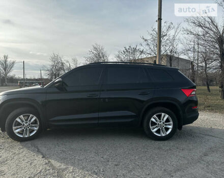 Чорний Шкода Kodiaq, об'ємом двигуна 2 л та пробігом 49 тис. км за 29000 $, фото 10 на Automoto.ua