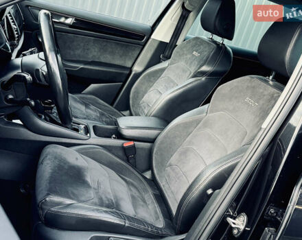 Чорний Шкода Kodiaq, об'ємом двигуна 1.97 л та пробігом 219 тис. км за 28999 $, фото 62 на Automoto.ua