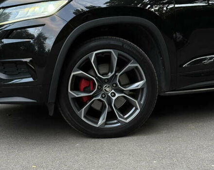 Черный Шкода Kodiaq, объемом двигателя 1.97 л и пробегом 204 тыс. км за 33500 $, фото 3 на Automoto.ua