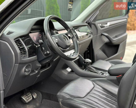 Шкода Kodiaq 2020 у Дніпро (Дніпропетровську) на Automoto.ua Чорний Шкода Kodiaq, об'ємом двигуна 1.97 л та пробігом 199 тис. км за 33999 $, фото 56 на Automoto.ua