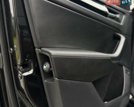 Черный Шкода Kodiaq, объемом двигателя 2 л и пробегом 167 тыс. км за 27999 $, фото 21 на Automoto.ua