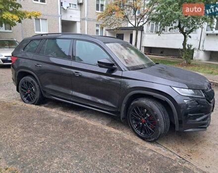 Черный Шкода Kodiaq, объемом двигателя 1.97 л и пробегом 208 тыс. км за 35700 $, фото 7 на Automoto.ua