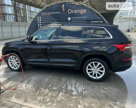 Черный Шкода Kodiaq, объемом двигателя 1.98 л и пробегом 71 тыс. км за 31990 $, фото 4 на Automoto.ua