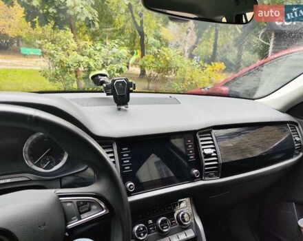 Шкода Kodiaq 2020 у Киеве на Automoto.ua Черный Шкода Kodiaq, об'ємом двигуна 1.97 л та пробігом 137 тис. км за 32000 $, фото 9 на Automoto.ua