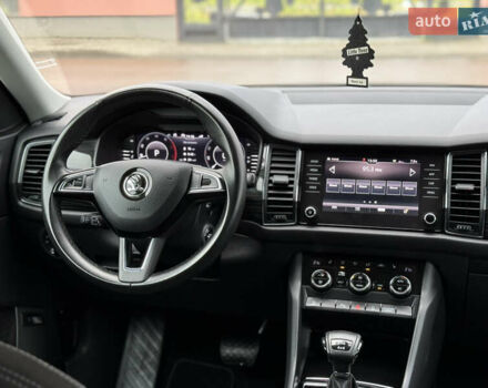 Черный Шкода Kodiaq, объемом двигателя 2 л и пробегом 237 тыс. км за 26555 $, фото 100 на Automoto.ua