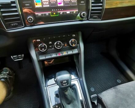 Шкода Kodiaq 2021 в Харькове на Automoto.ua Черный Шкода Kodiaq, объемом двигателя 2 л и пробегом 59 тыс. км за 34000 $, фото 6 на Automoto.ua