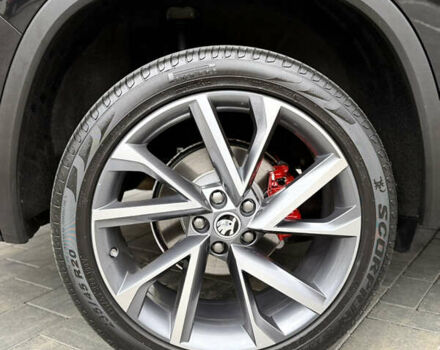 Шкода Kodiaq 2021 у Луцьку на Automoto.ua Чорний Шкода Kodiaq, об'ємом двигуна 1.97 л та пробігом 185 тис. км за 34900 $, фото 32 на Automoto.ua