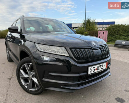 Черный Шкода Kodiaq, объемом двигателя 2 л и пробегом 160 тыс. км за 32499 $, фото 3 на Automoto.ua
