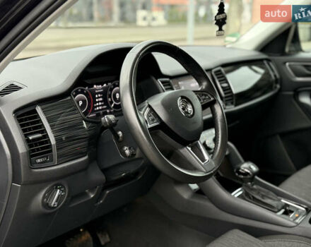 Черный Шкода Kodiaq, объемом двигателя 2 л и пробегом 237 тыс. км за 26555 $, фото 75 на Automoto.ua
