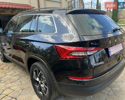 Черный Шкода Kodiaq, объемом двигателя 0 л и пробегом 165 тыс. км за 27100 $, фото 3 на Automoto.ua