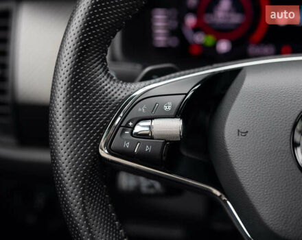 Черный Шкода Kodiaq, объемом двигателя 2 л и пробегом 228 тыс. км за 32800 $, фото 31 на Automoto.ua