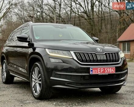 Черный Шкода Kodiaq, объемом двигателя 1.97 л и пробегом 152 тыс. км за 37499 $, фото 4 на Automoto.ua