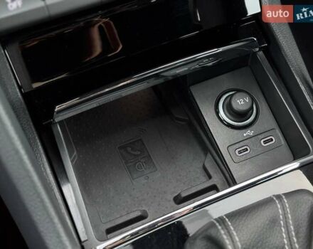 Черный Шкода Kodiaq, объемом двигателя 2 л и пробегом 166 тыс. км за 37900 $, фото 24 на Automoto.ua