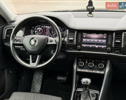 Черный Шкода Kodiaq, объемом двигателя 2 л и пробегом 237 тыс. км за 26555 $, фото 101 на Automoto.ua