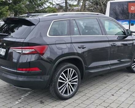 Черный Шкода Kodiaq, объемом двигателя 1.97 л и пробегом 93 тыс. км за 33500 $, фото 4 на Automoto.ua