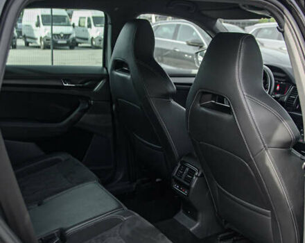Чорний Шкода Kodiaq, об'ємом двигуна 0 л та пробігом 106 тис. км за 39003 $, фото 43 на Automoto.ua