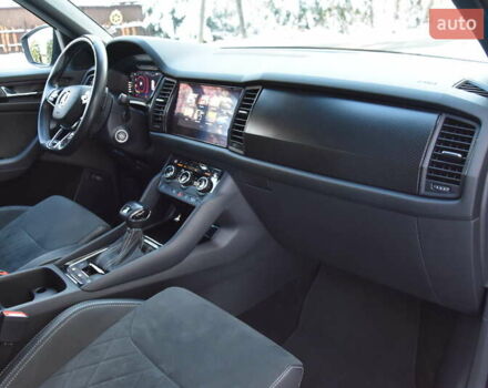 Чорний Шкода Kodiaq, об'ємом двигуна 2 л та пробігом 160 тис. км за 31999 $, фото 46 на Automoto.ua