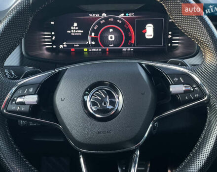 Черный Шкода Kodiaq, объемом двигателя 1.97 л и пробегом 201 тыс. км за 29750 $, фото 27 на Automoto.ua