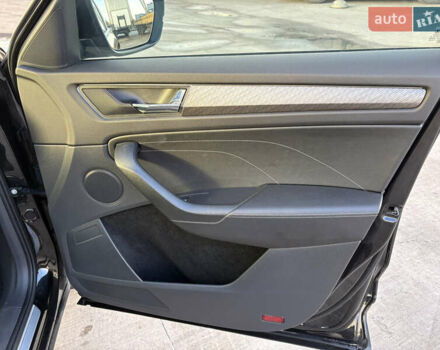 Черный Шкода Kodiaq, объемом двигателя 0 л и пробегом 160 тыс. км за 31800 $, фото 22 на Automoto.ua