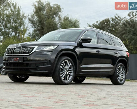 Черный Шкода Kodiaq, объемом двигателя 2 л и пробегом 221 тыс. км за 32000 $, фото 3 на Automoto.ua