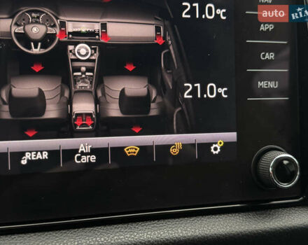 Черный Шкода Kodiaq, объемом двигателя 2 л и пробегом 237 тыс. км за 26555 $, фото 111 на Automoto.ua