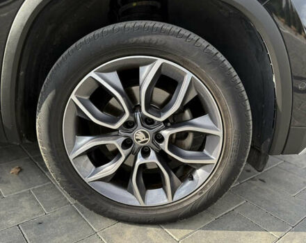 Черный Шкода Kodiaq, объемом двигателя 2 л и пробегом 175 тыс. км за 35499 $, фото 92 на Automoto.ua