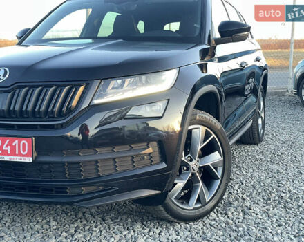 Черный Шкода Kodiaq, объемом двигателя 1.97 л и пробегом 201 тыс. км за 29750 $, фото 50 на Automoto.ua