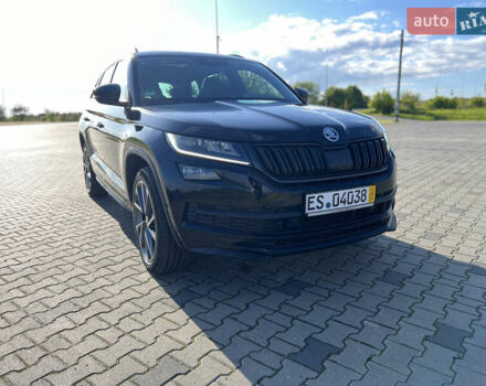 Черный Шкода Kodiaq, объемом двигателя 2 л и пробегом 190 тыс. км за 33999 $, фото 2 на Automoto.ua